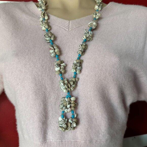 Lariat Seashell Snail Cluster Beads with Blue Bead Resin Spacer Necklace - Picture 2 of 8
